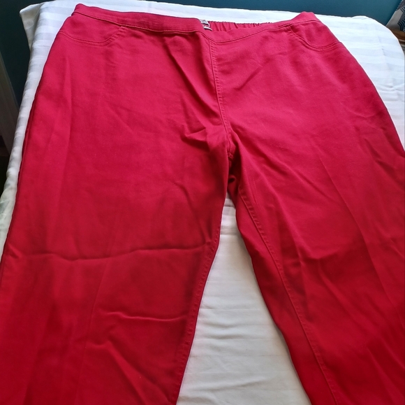 Catherine's Refined Red Pant 2x Elastic Back - Picture 4 of 11